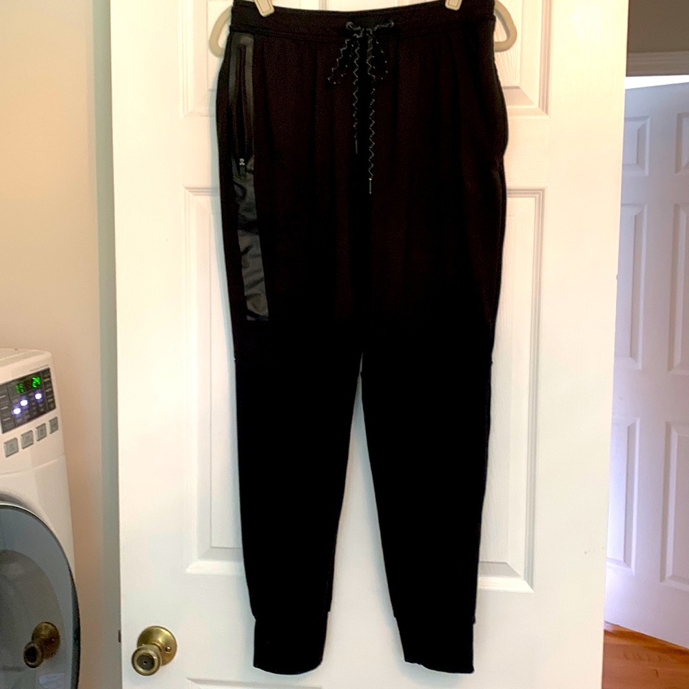 Men’s American Eagle Black Joggers